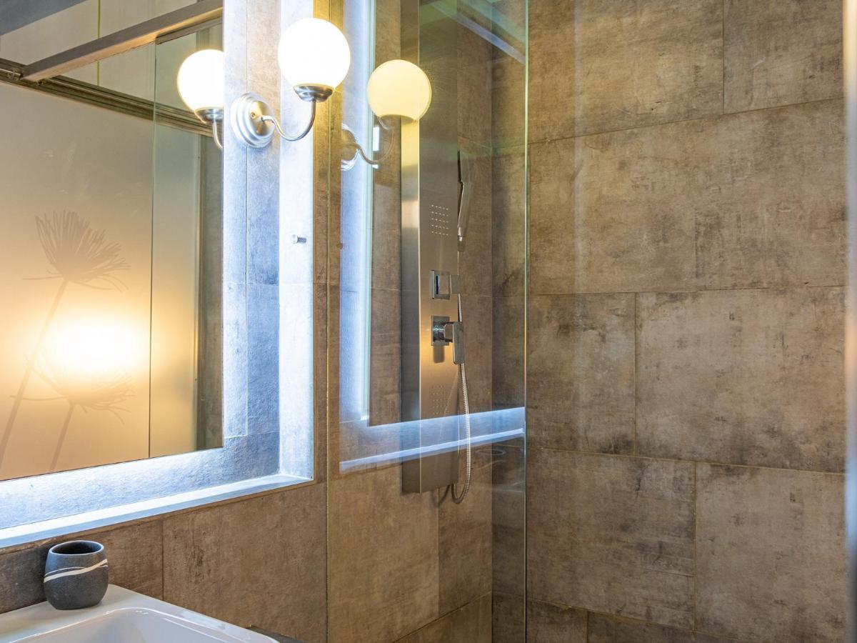 Design 4 Rooms 시라쿠사 외부 사진